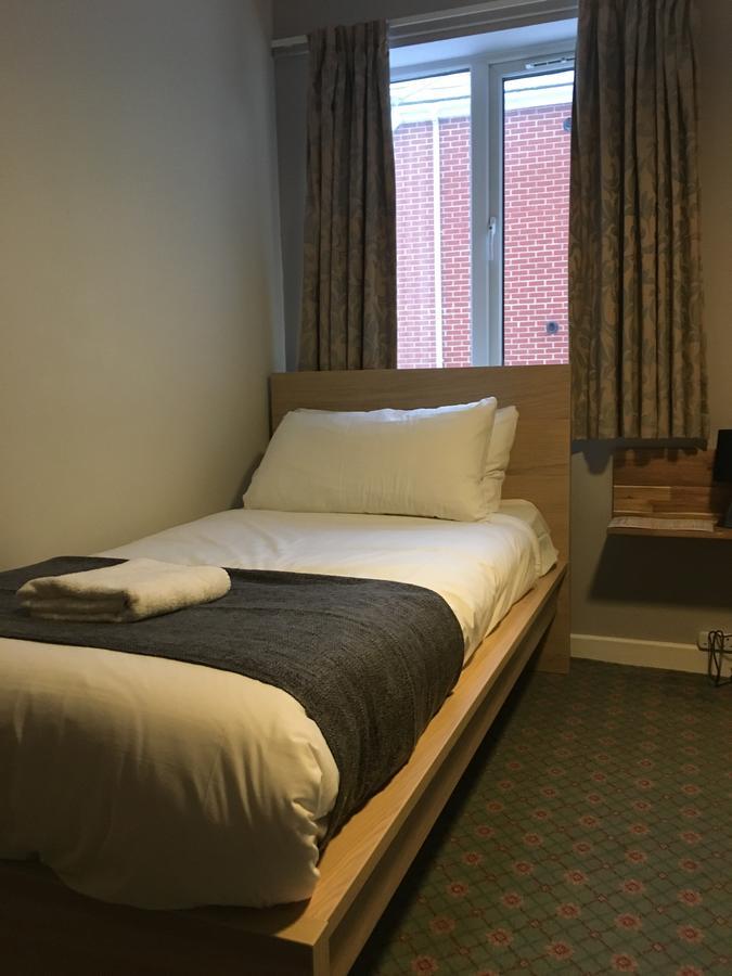 The Mawney Hotel Romford Kültér fotó